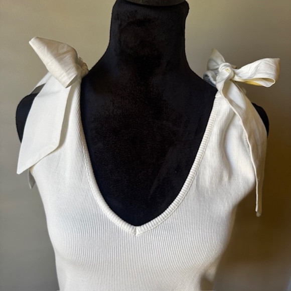 The Rafaela Bow-Tie Tank by Maeve - Anthropologie - Picture 2 of 8